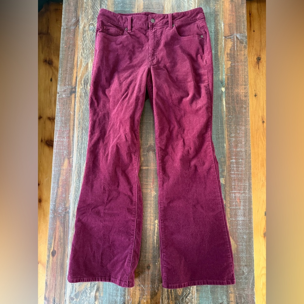 Time and Tru Women's 12‎ Burgundy Mid Rise  Bootcut Corduroy Pants | SKU 0612